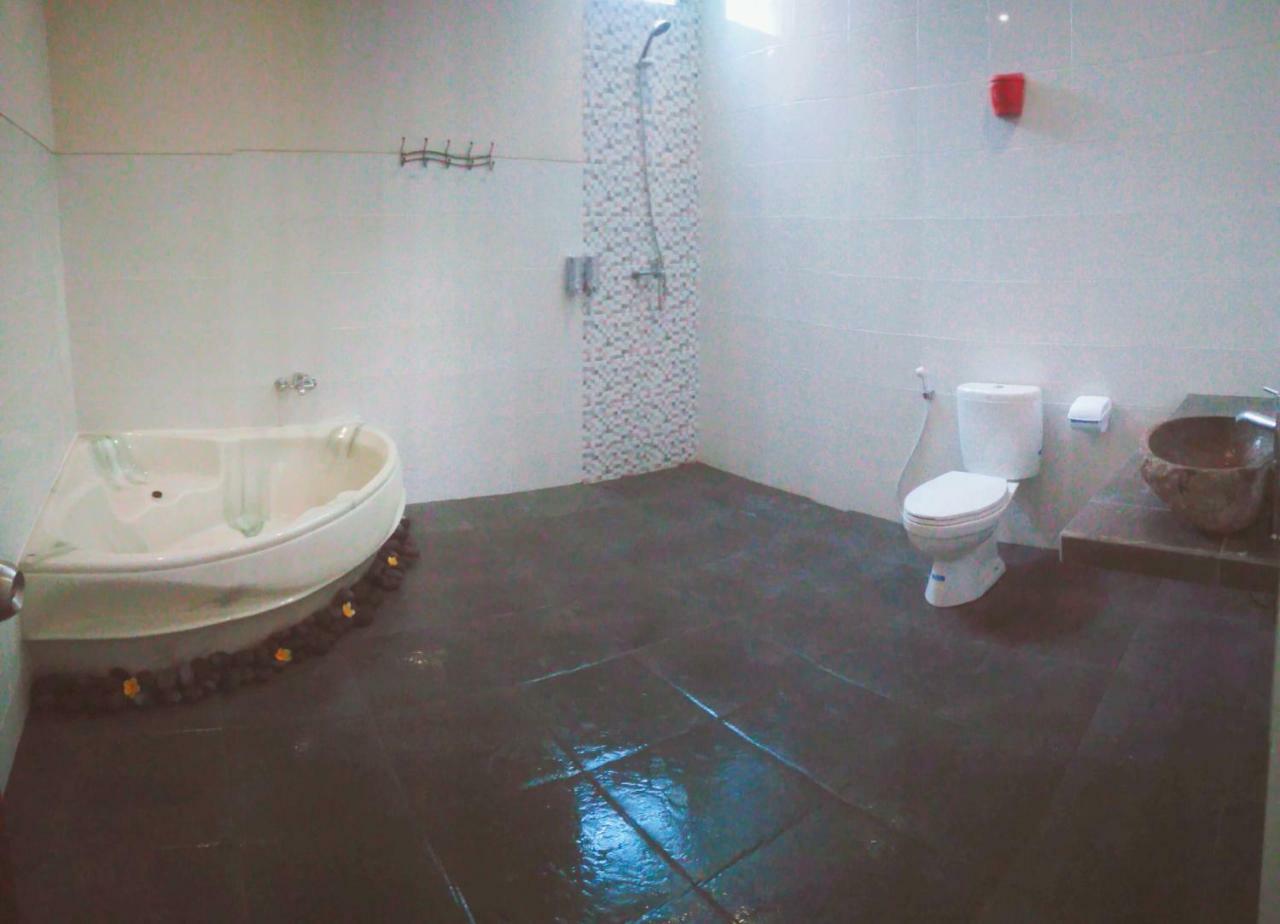 The Jepun Room And House Canggu Exteriör bild