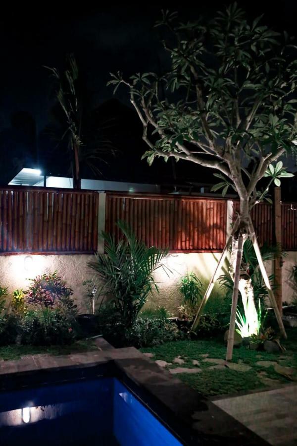 The Jepun Room And House Canggu Exteriör bild
