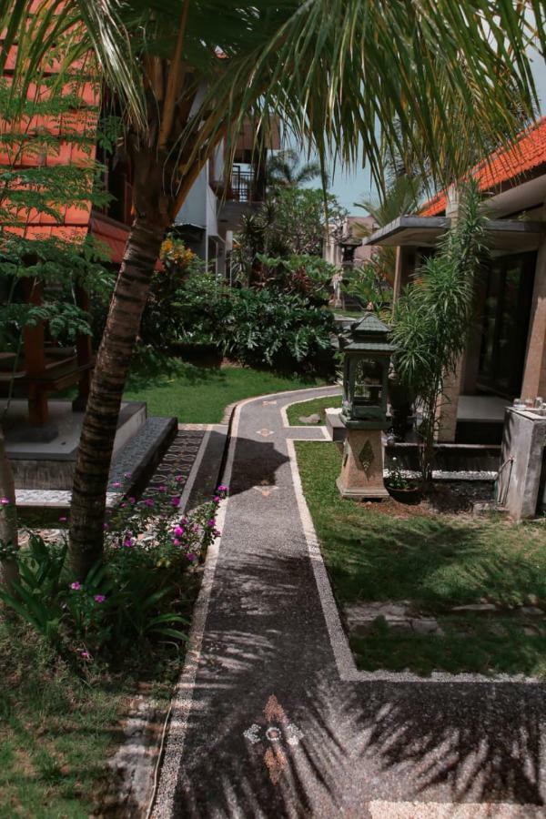 The Jepun Room And House Canggu Exteriör bild